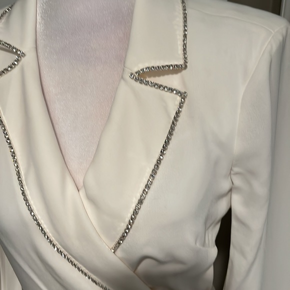 Cinq à Sept Revolve Barette Crystal-Trim Blazer Dress size 2 - Picture 7 of 10